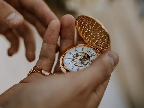 5 things you need to know before buying a pocket watch